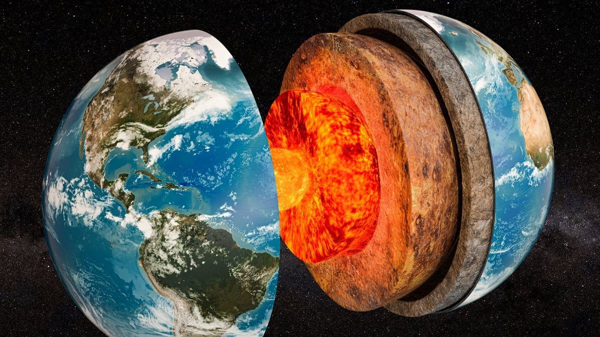 Earth May Be Harboring a Hidden Stash of Water, Up to 1,800 Miles Below The Surface : ScienceAlert