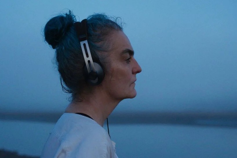 Angélica Castelló as Adela in Far From Trees