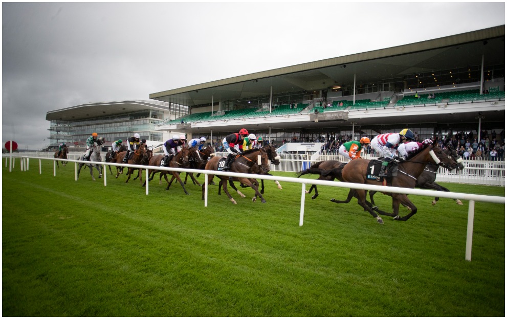 Horse Racing Tips: Tonight’s Galway shouts – Paddy Power News