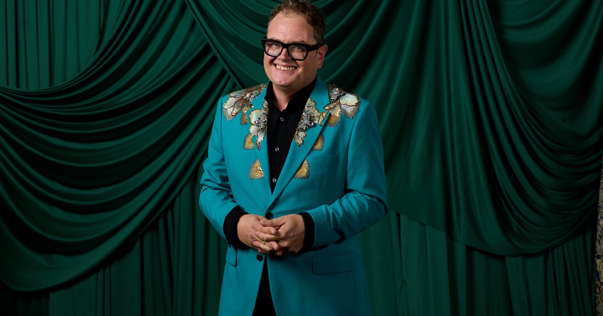 Alan Carr wins National Television Awards Special Recognition Award
