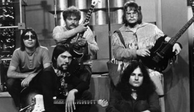 3 British Invasion Bands From the 1970s Whose Melodies Still Echo Decades Later
