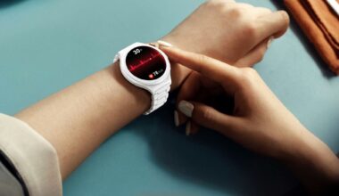 Huawei Watch 6 (Pro) launches with ECG, 3,500 nits OLED display, and X-Tap sensor