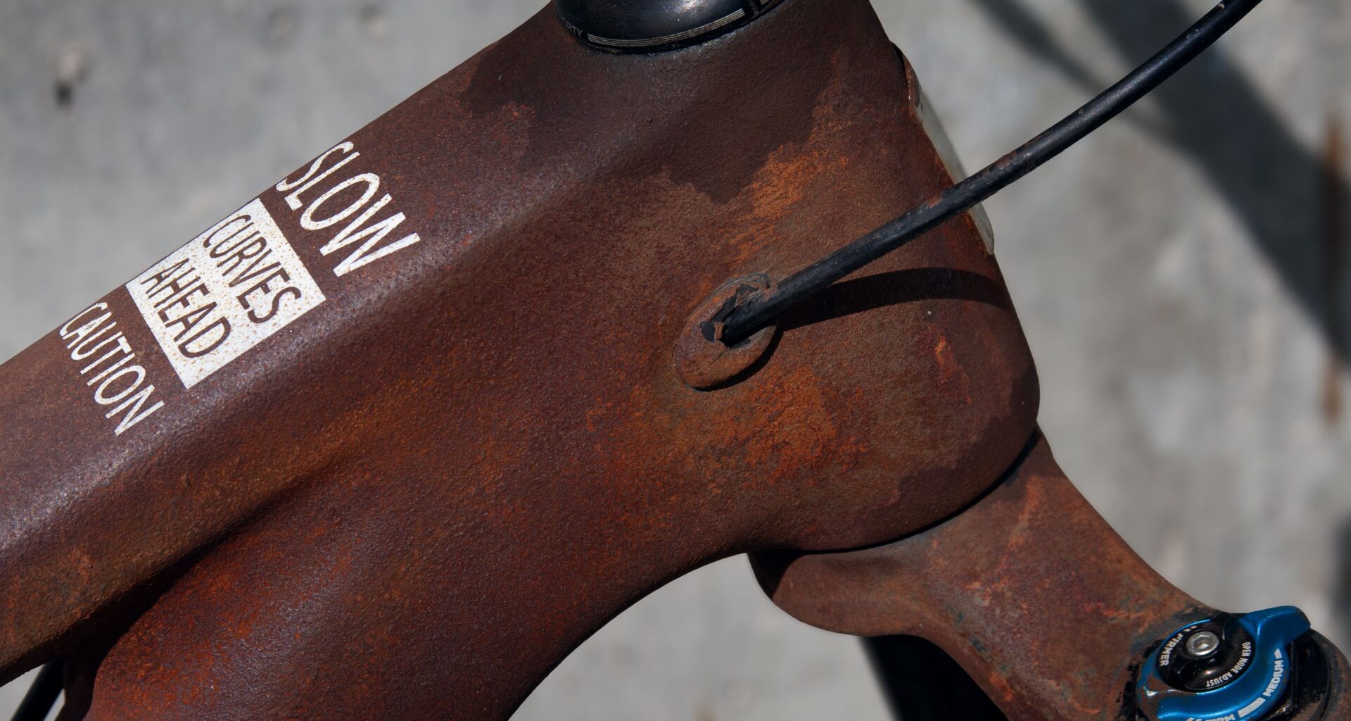 His carbon Santa Cruz Hightower frame is rusty — by design