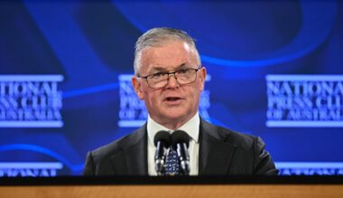 SA energy boss touts gas ‘advantages’ of ‘world at war’ - News