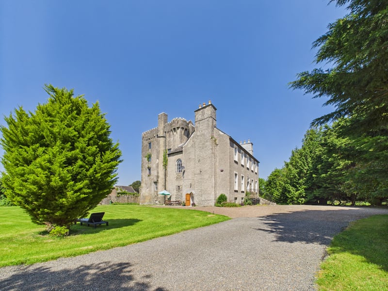 Emmel Castle, Emmel, Cloughjordan, Co Offaly