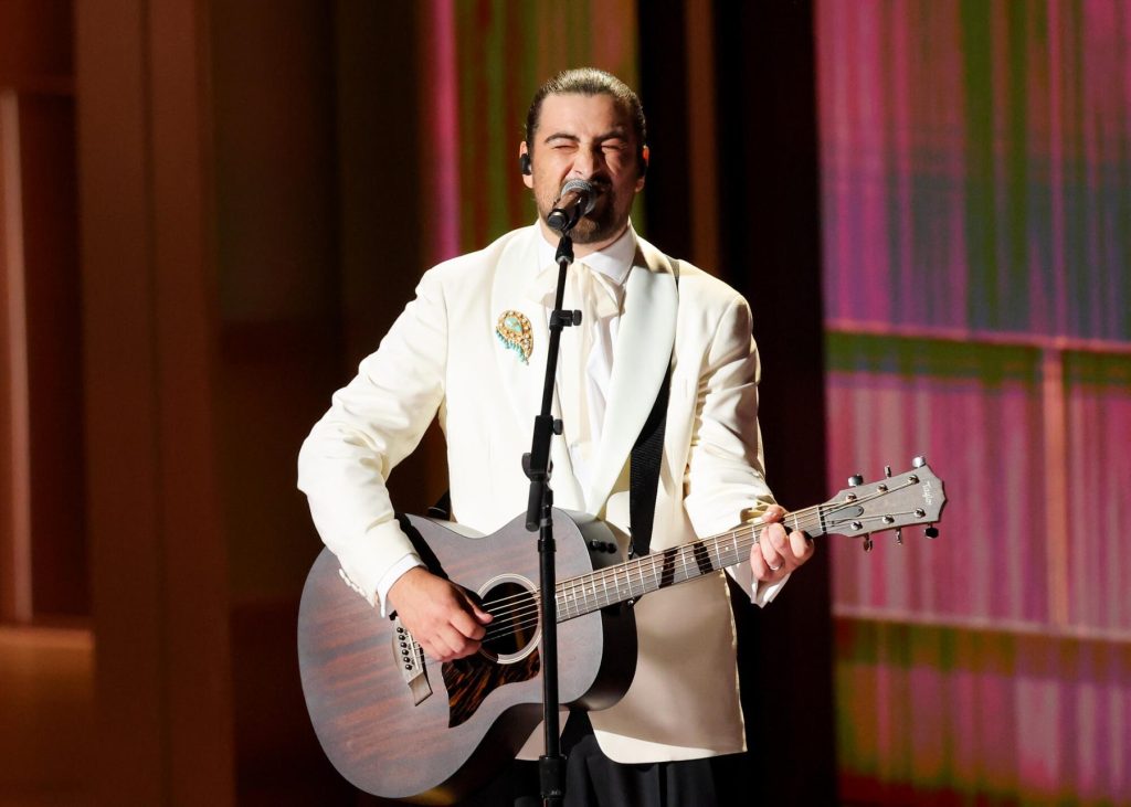 Noah Kahan Emmys 'In Memoriam': 'Bridge Over Troubled Water'