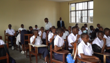 DRC: Ebola fears grow as children return to school | Ebola News
