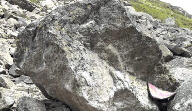 Giuliano Cameroni Tops a Dave Graham V15