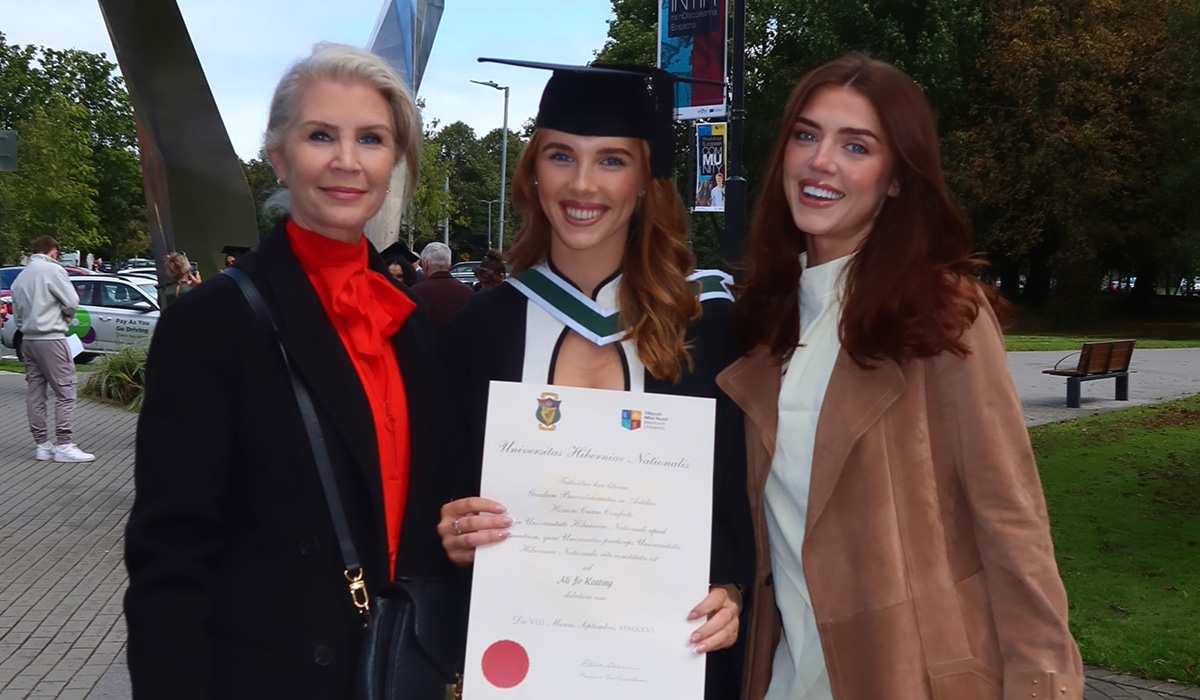 Yvonne Connolly and Ronan Keating celebrate as Ali graduates from college