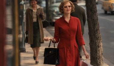 'The Housewife': Naomi Watts is Riveting as a '60s Woman With Secrets