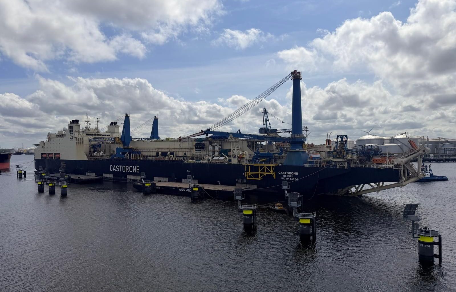 UK’s first offshore CCS project enters construction as huge pipelayer arrives on site