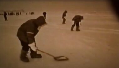 Workers sweeping Arctic ice after hydrogen bombs Thule B-52 crash in 1968, airmen walked fifty