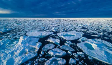 Scientists just discovered why Arctic sea ice moves so strangely