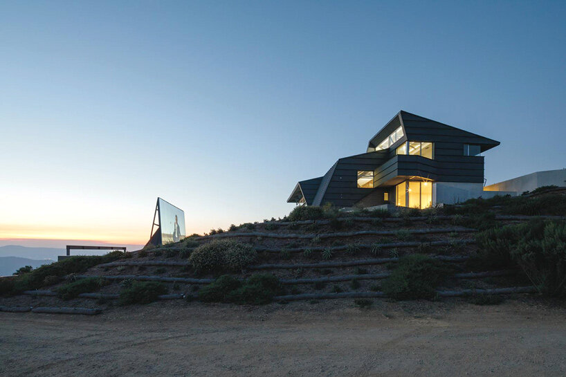 how do california architects design a house to live with wildfire? - 3