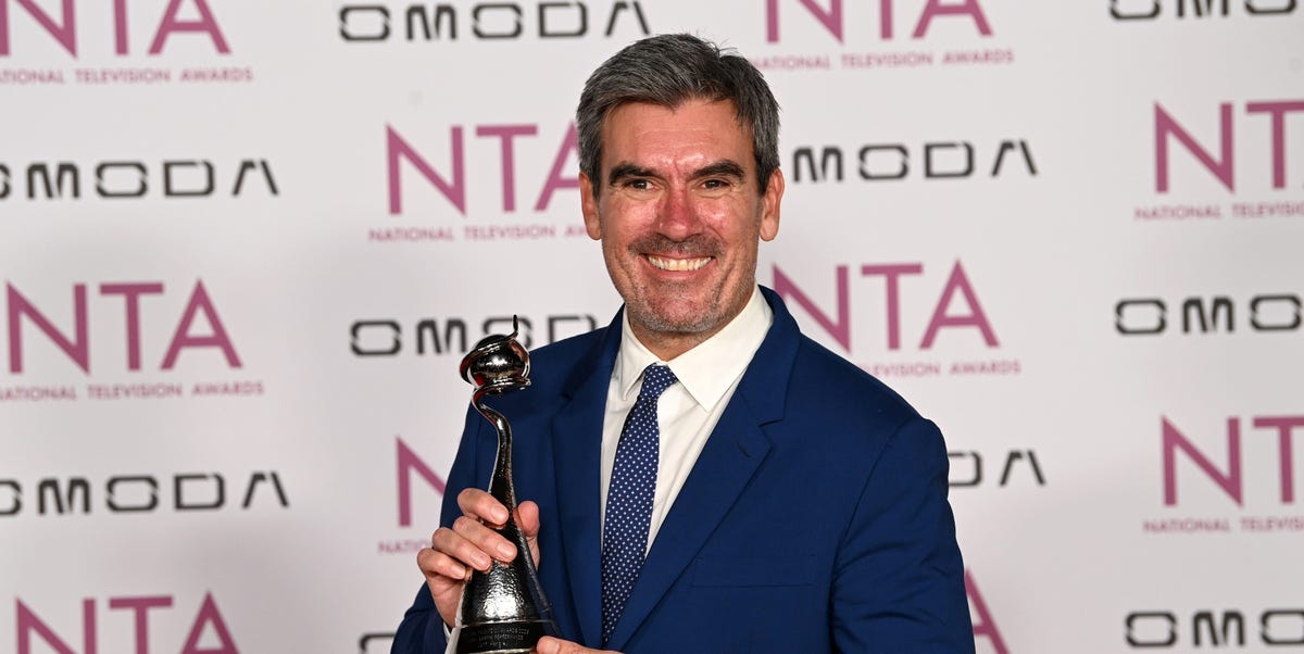Emmerdale's Jeff Hordley thanks 'rock and soulmate' in emotional NTAs speech