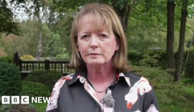 Ex-hospital boss 'astonished' by staff 'complacency' after Lucy Letby's arrest - bbc.com