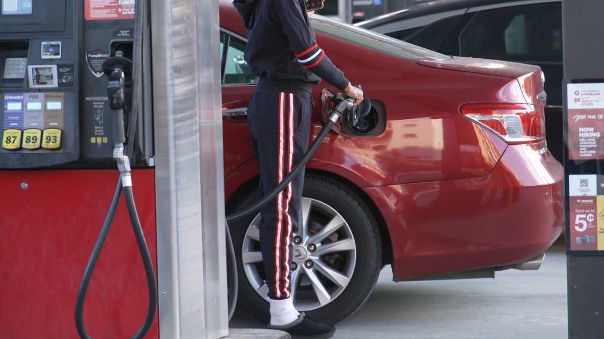 No relief in sight as energy experts predict record gas prices