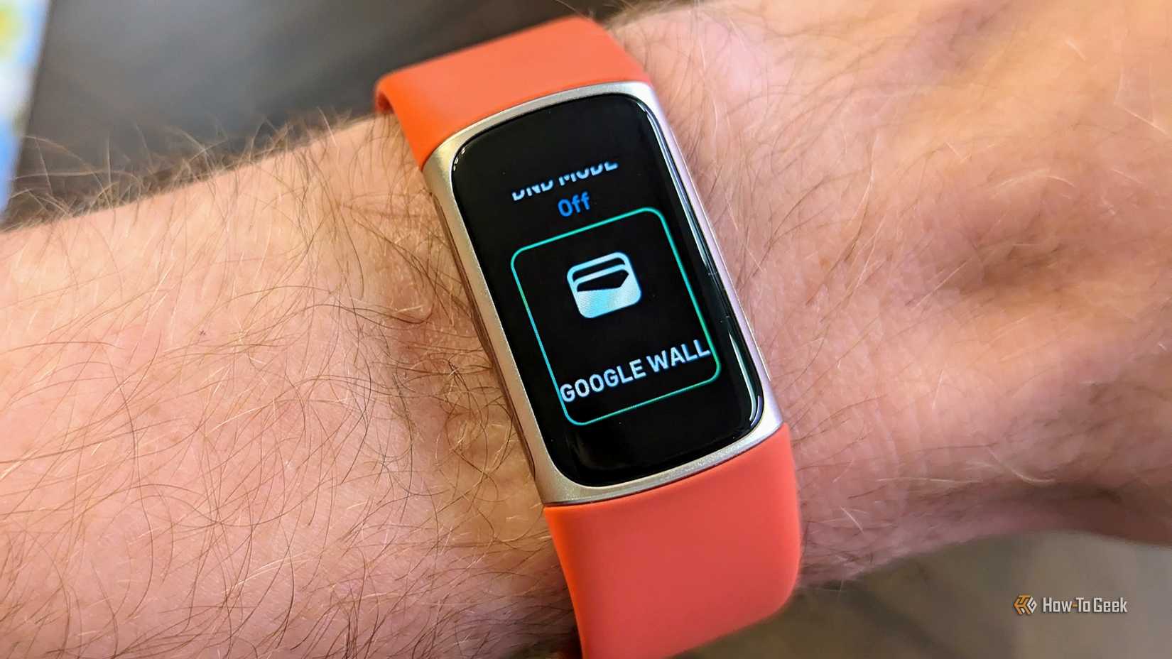 google wallet icon on fitbit charge 6