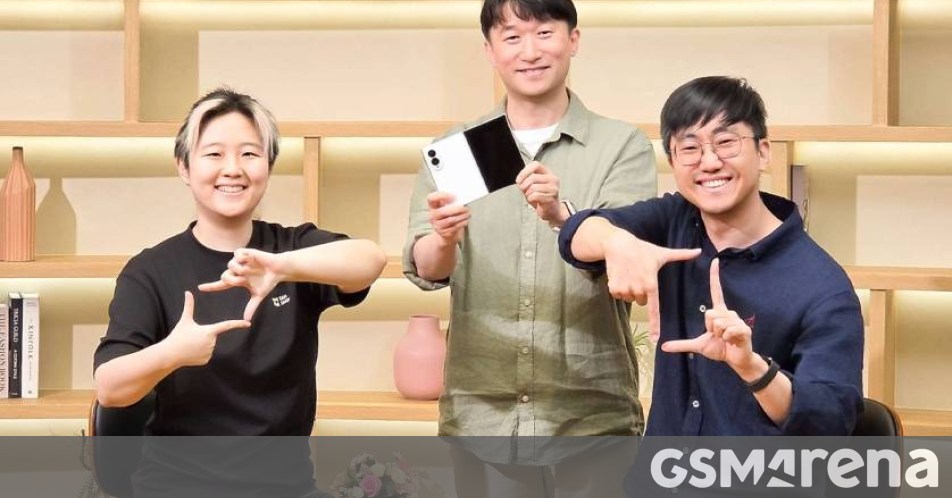 The team behind Galaxy Z8's My FanCam explains how the feature works and what inspired it