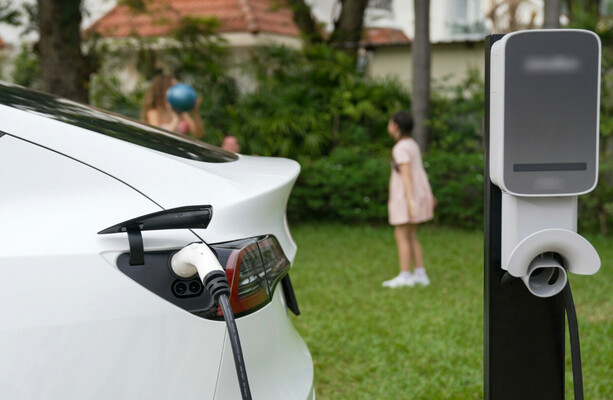 'It's a lot of passing the buck': Are new housing estates left short-changed on EV chargers?