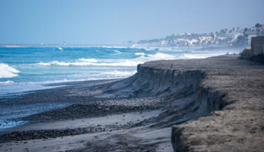 'Supersized' El Niño could land 'massive blow to communities' in coming months