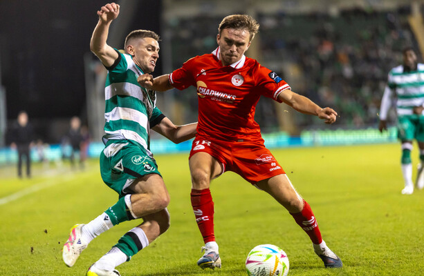 Derby stalemate but Shelbourne serve up all the drama with rancour off the pitch