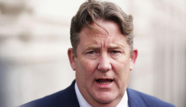 Energy minister's advice for lowering bills? Retrofit or switch providers
