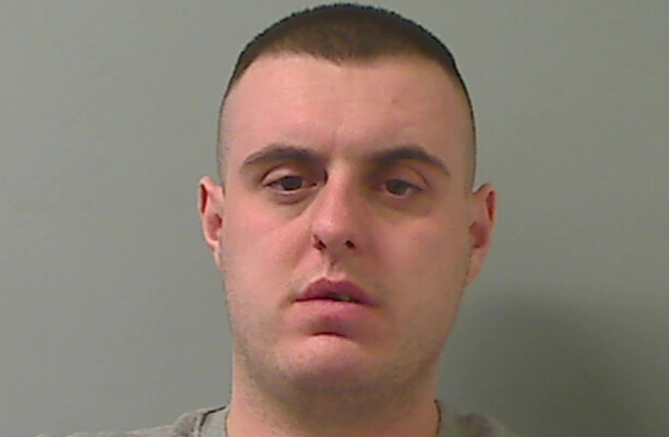 Murderer unlawfully at large after not returning to Northern Ireland prison after day release
