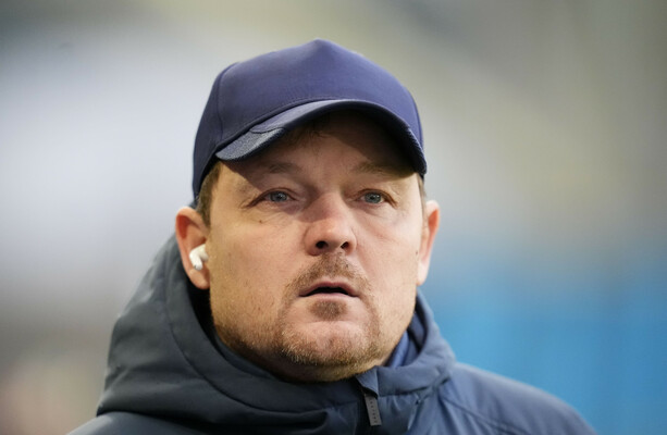 Carla Ward set to appoint former Everton boss Sorensen as Ireland assistant