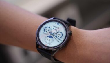 HONOR Watch 6 on wrist showcasing 1.46-inch Hybrid LTPS display