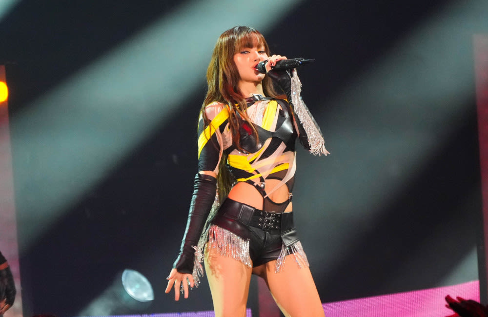 Lisa supported by BLACKPINK 'sisters'
