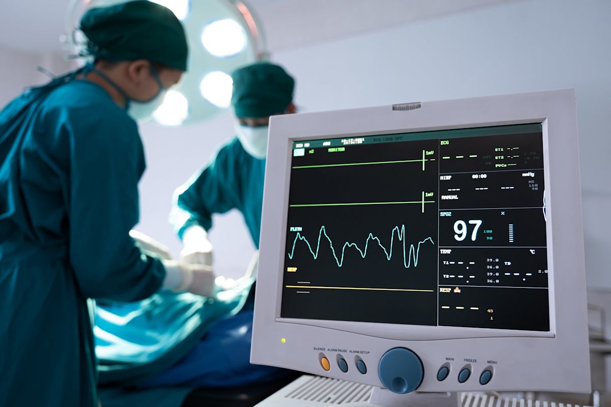 Chronic stress linked to silent heart damage years before symptoms