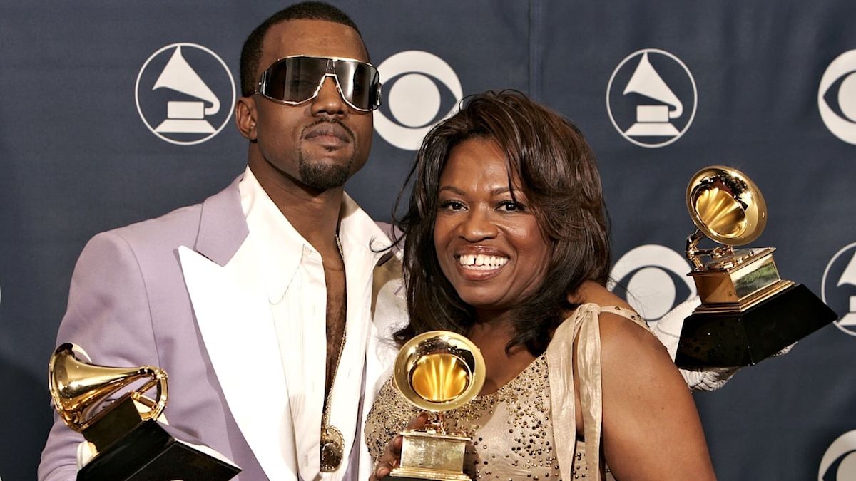 ‘A builder of people’: Ye returns to Chicago as his late mother, Donda West, is honored with street naming