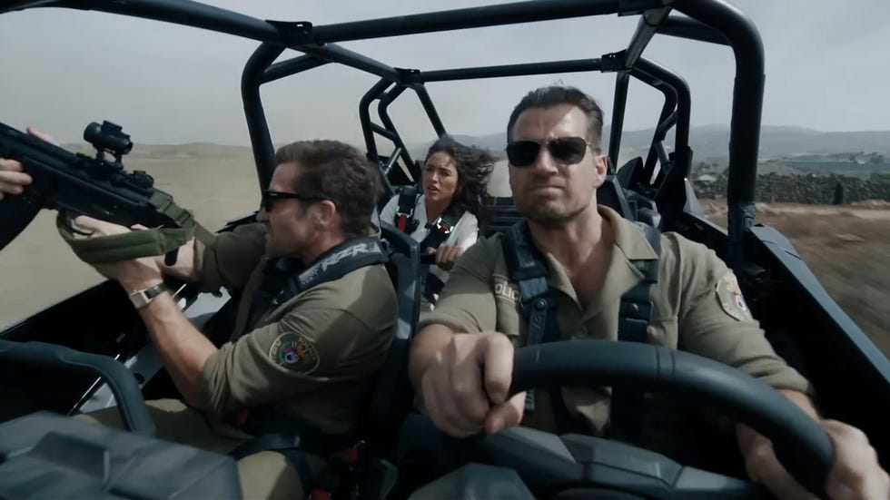 In The Grey Official Trailer in the grey official trailer