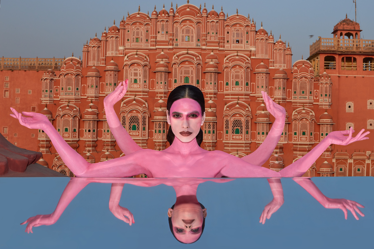 Photograph of women in Jaipur India taken by Julia Buruleva
