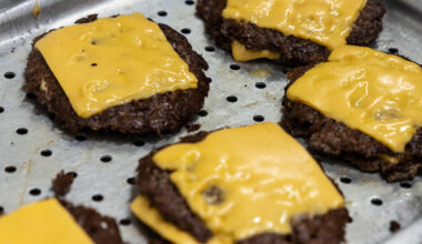 McDonald's Vs Burger King: The Fast Food Chain With A Healthier Classic Cheeseburger