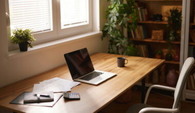 12 Fun Mini Gadgets For Your Home Office Desk