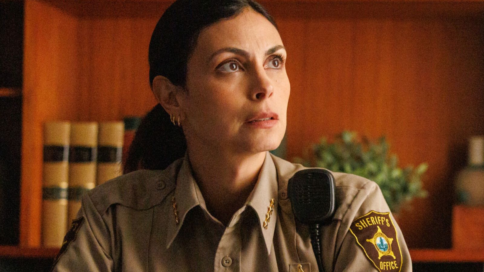 Sheriff Country Season 2 Trailer: Ben McKenzie Debuts In CBS Drama