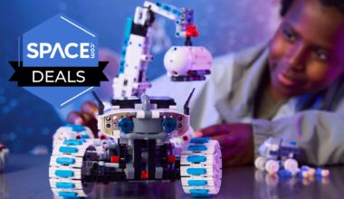 It's your last chance to save $20 on this Lego Technic Lunar Moon Rover