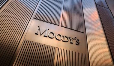Moodys.r