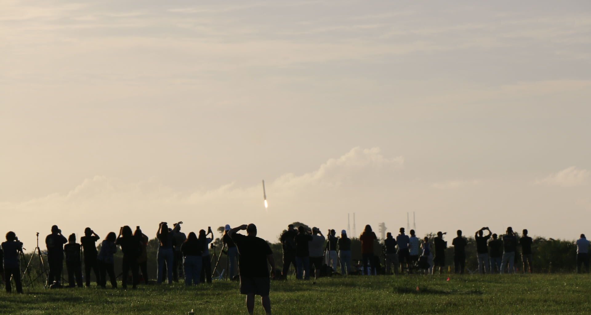 SpaceX rocket taxi returns after Roman Telescope launch photo of the day for Sept. 8, 2026