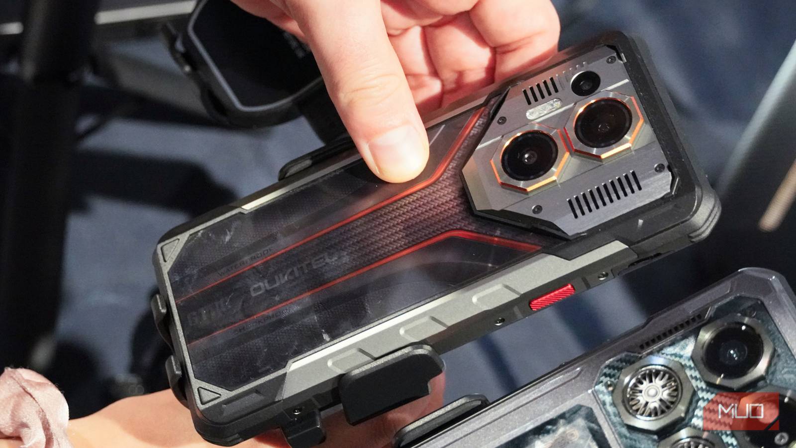 I tried a phone with a battery over triple the size of the Galaxy S26 Ultra's