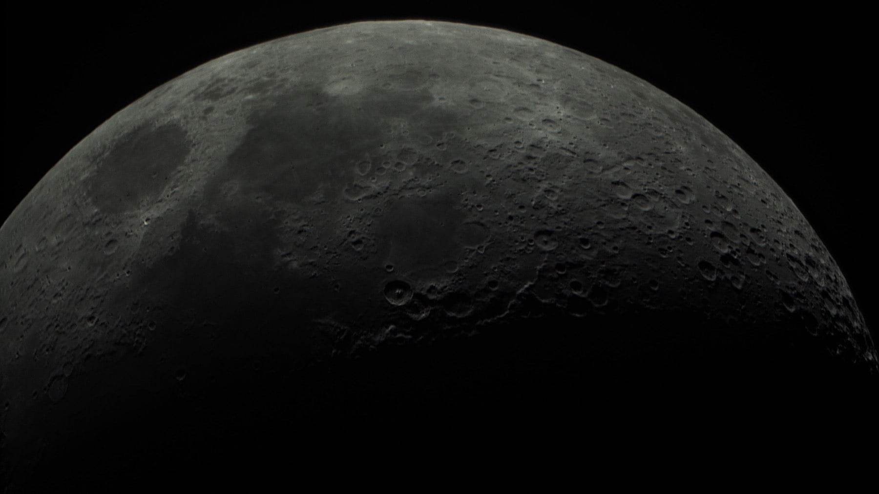 The Moon is airless, radiation-drenched and can swing from about minus 173 to plus 127 degrees Celsius, yet NASA-led modelling found that some common Earth fungi and bacteria—from human skin, soil and damp bathrooms—could survive dormant for weeks or even months in cold, shaded niches near the lunar poles.