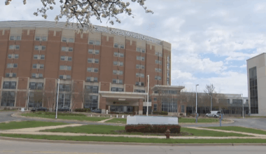 Illinois Rep. Lauren Underwood slams Prime Hospitals’ move to close units – NBC Chicago