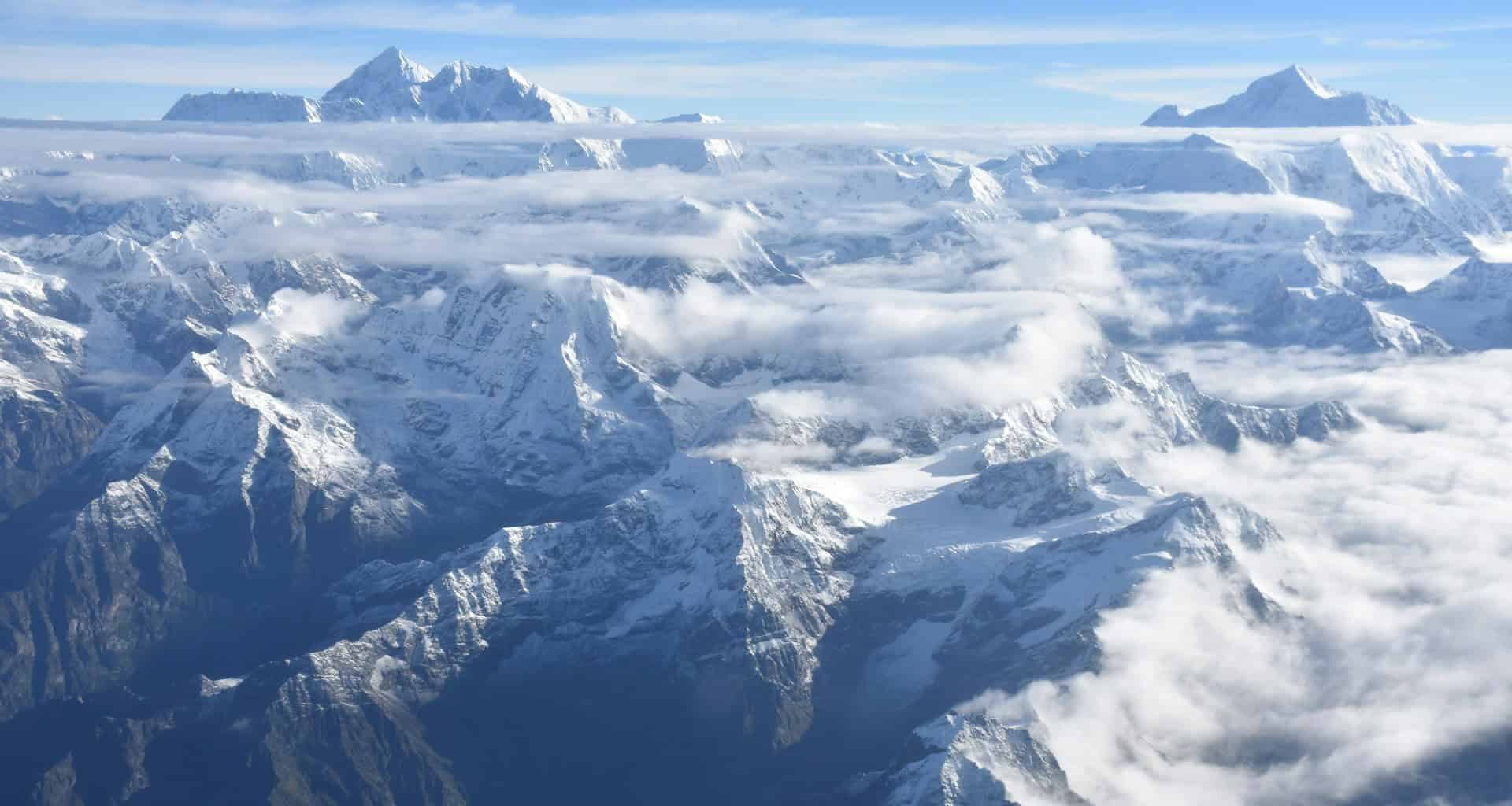 Ancient Himalayan-scale Mountains in Antarctica May Have Helped Gondwana Set Off the Explosion of Animal Life