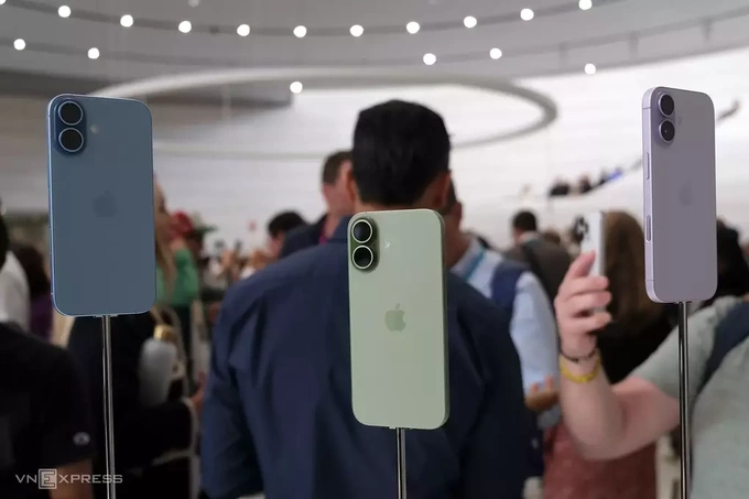 iPhone 17 models. Photo by VnExpress/Tuan Hung