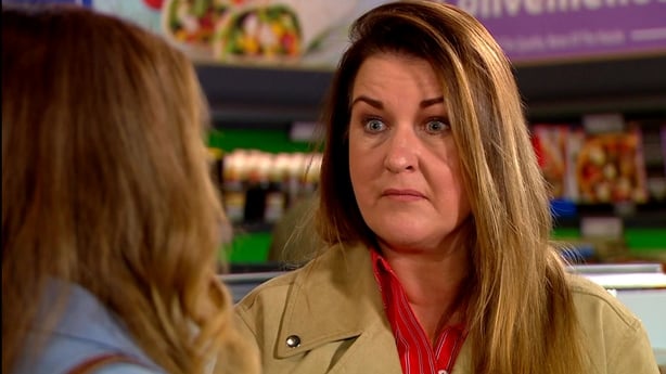 Orla dismisses Kira's concerns