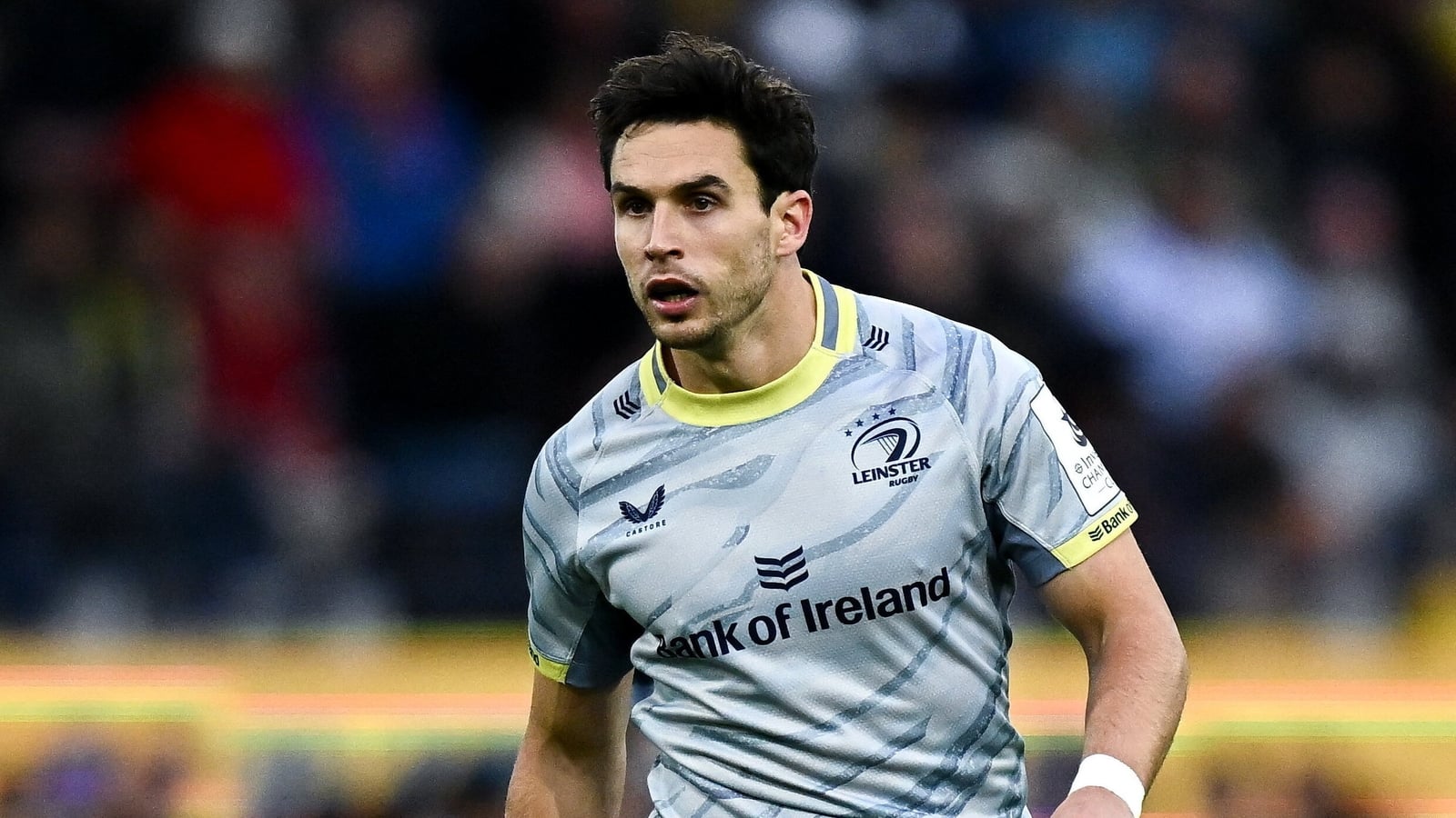 Carbery starts for Leinster while Sheehan in back row