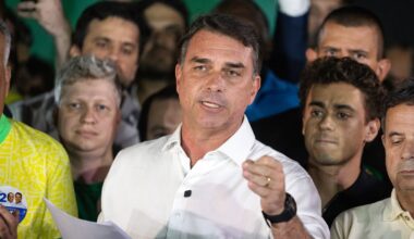 Flavio Bolsonaro has left Brazil for US