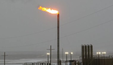 E.P.A. Loosens Methane Rules for Oil Firms